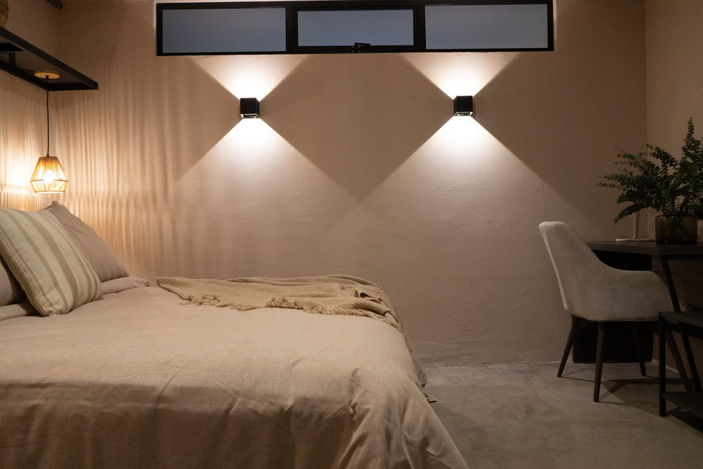 Segunda alcoba con cama y zona de escritorio, Apartamento SATORI, Casa Mitho