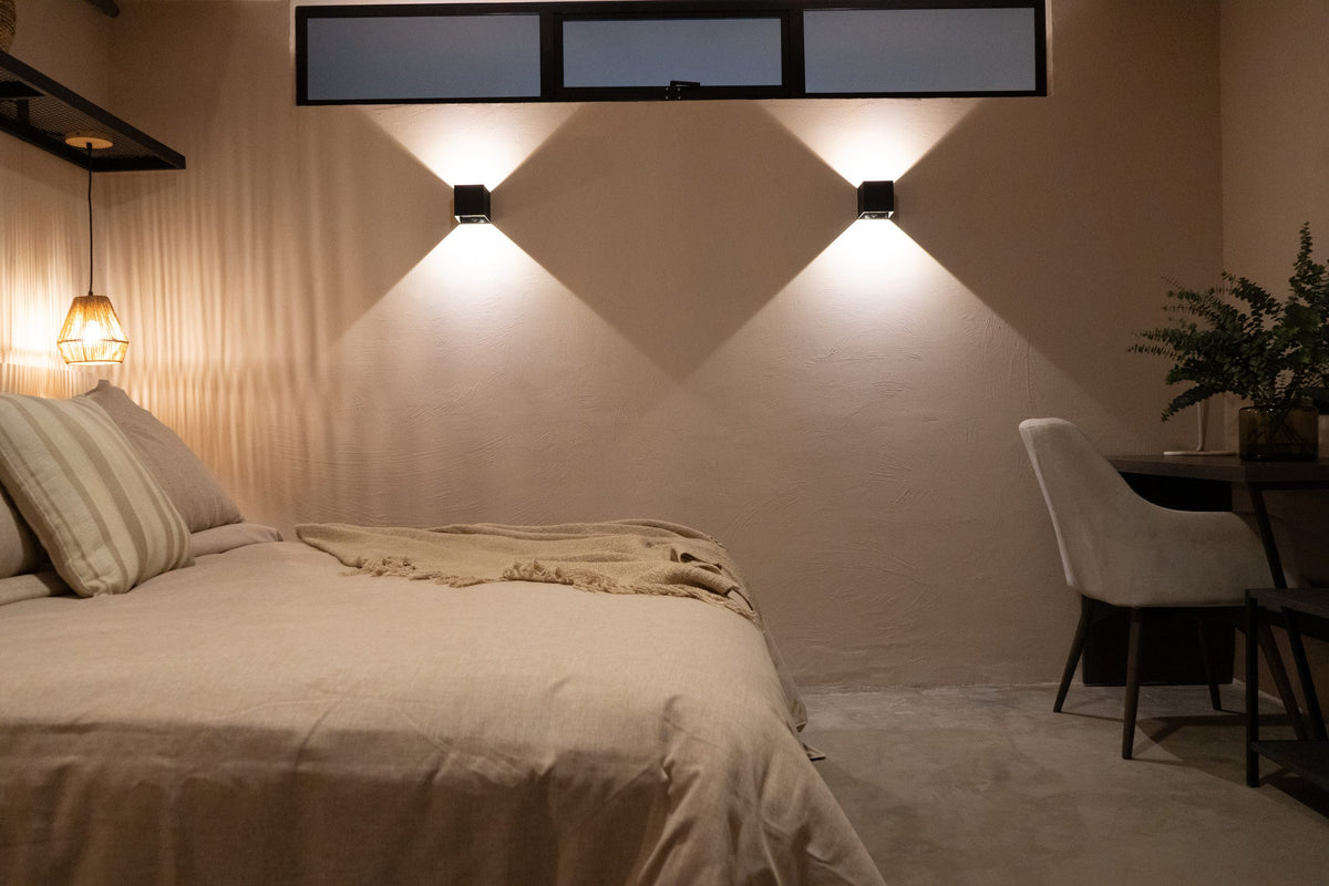 Segunda alcoba con cama y zona de escritorio, Apartamento SATORI, Casa Mitho